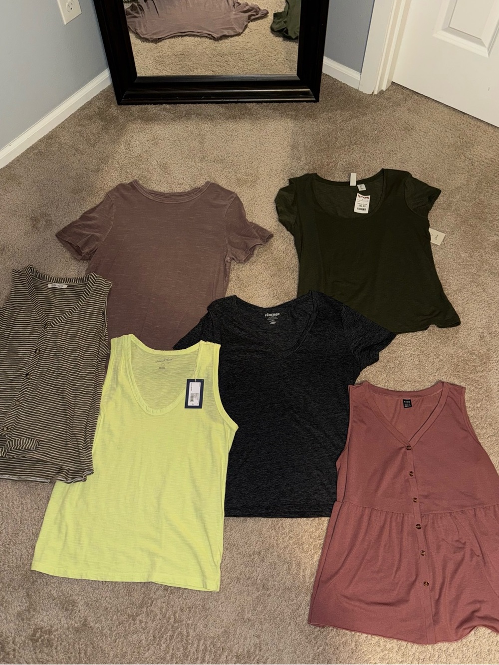 Lot of 6 Assorted Women’s Tops - Mixed Brands (size large)